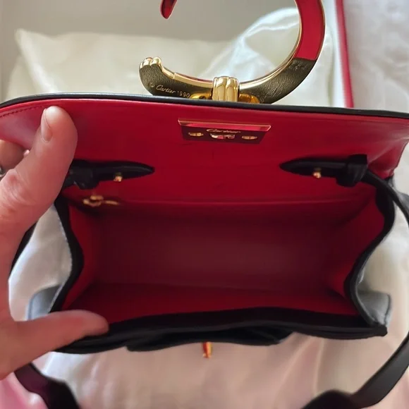 Cartier Shoulder Bag from original owner. Purchased in Nice, France in 1990. - Picture 9 of 16